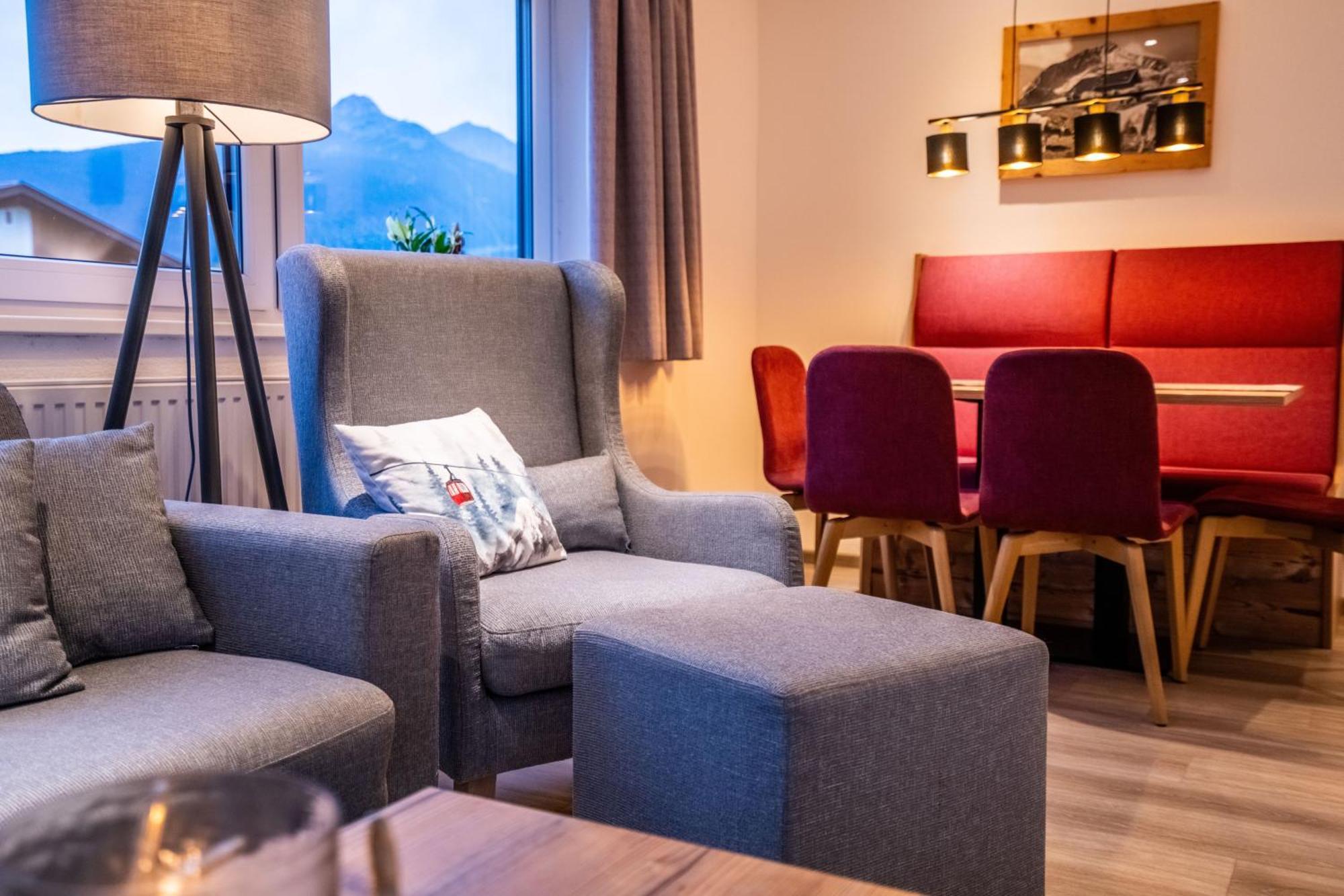 הרוואלד Tiroler Alpblick Appartements מראה חיצוני תמונה