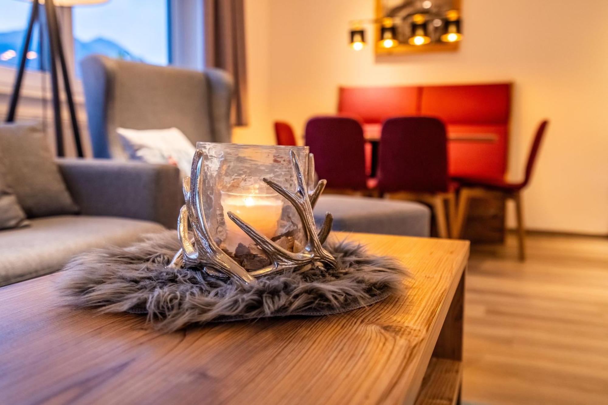 הרוואלד Tiroler Alpblick Appartements מראה חיצוני תמונה