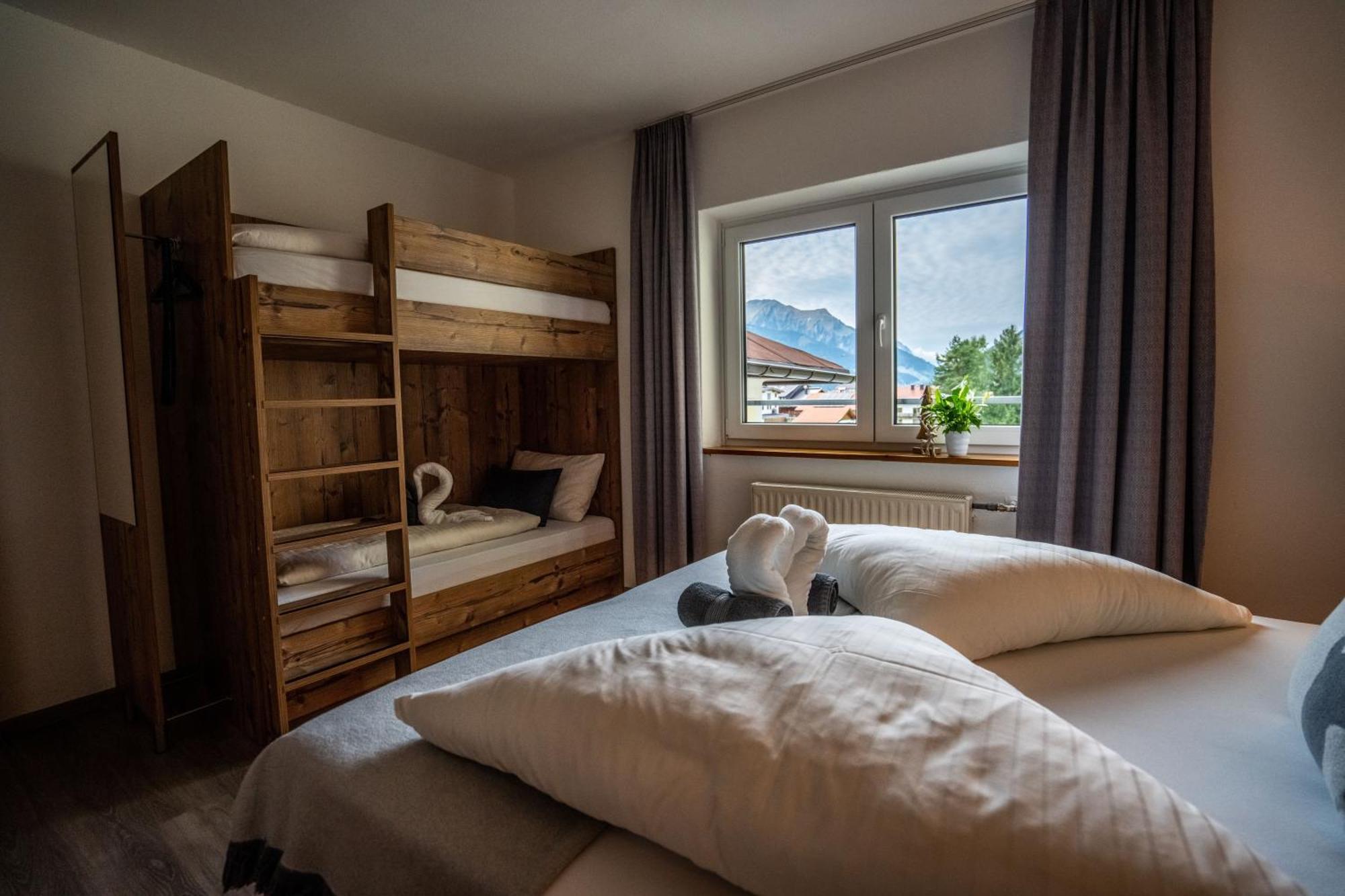 הרוואלד Tiroler Alpblick Appartements מראה חיצוני תמונה